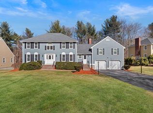 7 Ravens Blf, Andover, MA 01810