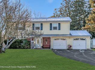 80 Newbury Rd, Howell, NJ 07731