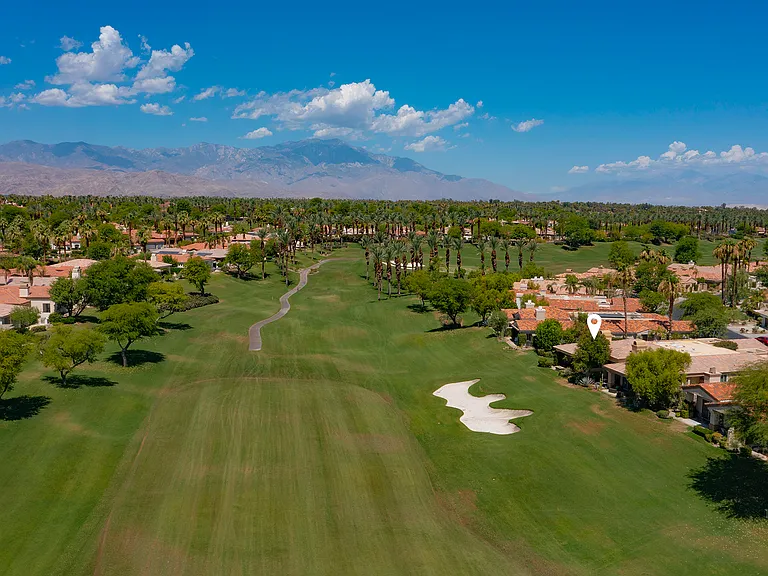 383 Desert Holly Dr — Photo 33