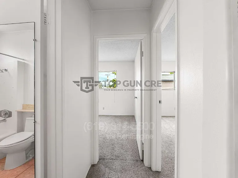 4522 Oregon St #9 — Photo 9