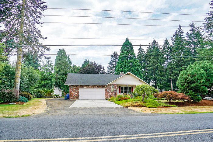 1st image of 4616 NE 66th Ave