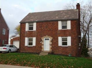 185 Roberta Dr, Homestead, PA