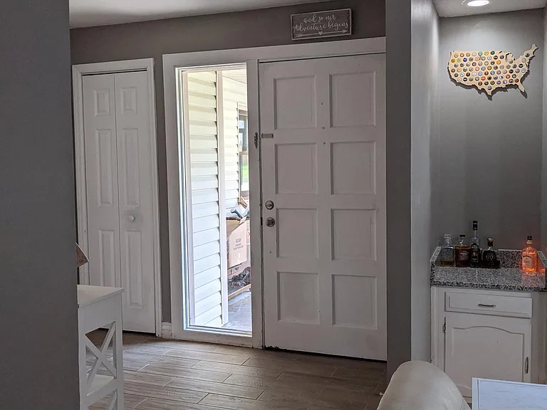 1074 Citrus Ave NE — Photo 25