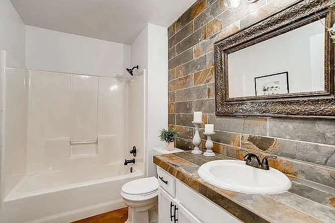 7102 Villita Avenida St — Photo 10