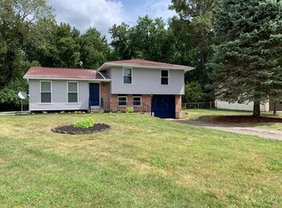 1944 Holly Ridge Rd, Columbus, OH 43219