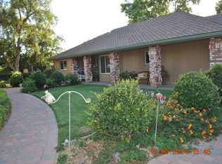 12334 Gleason Dr, Madera, CA 93636