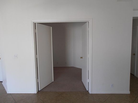 4th image of 3342 W Tina Ln