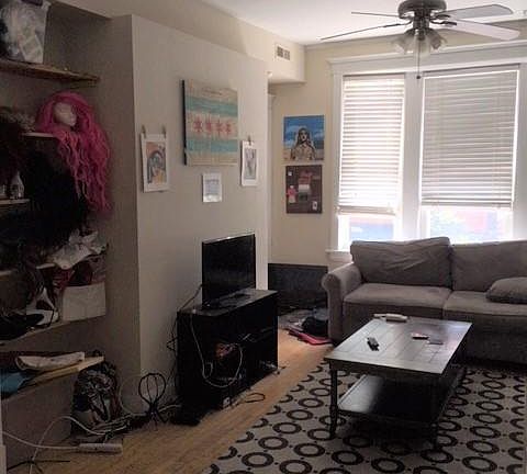 2nd image of 3341 N Lincoln Ave #2