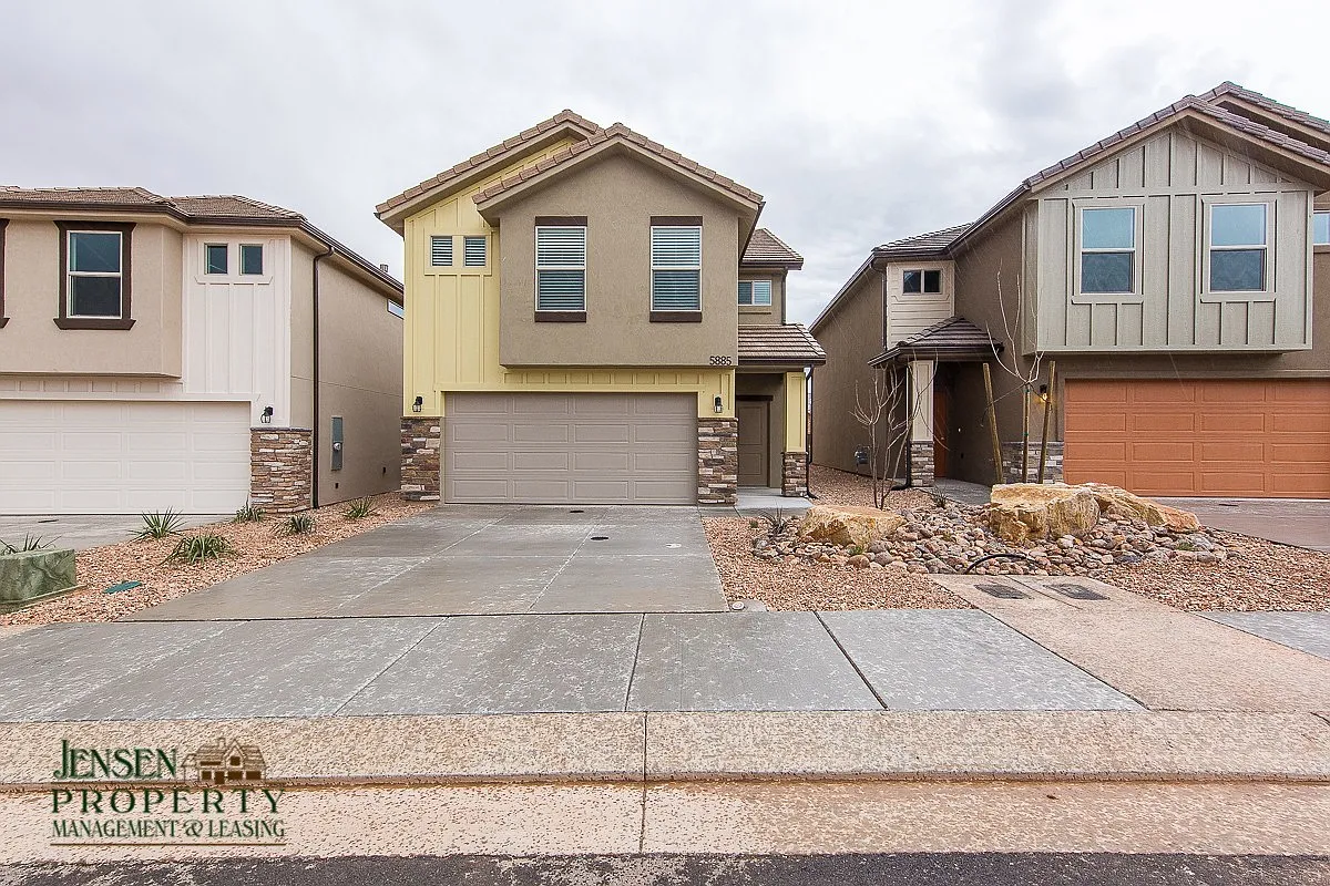 Building Photo - 5885 S Challenger Way