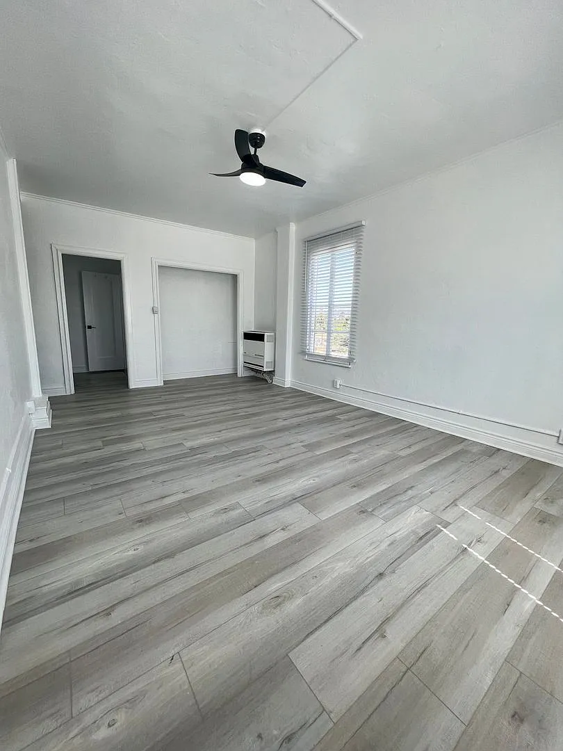 Gramercy Tower LLC — Photo 3