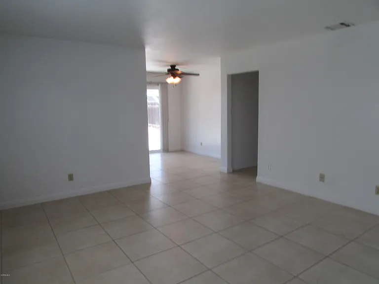 5339 Heather St — Photo 3