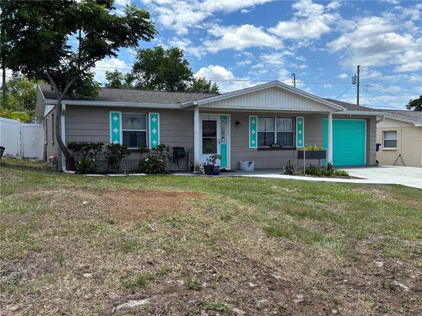 4244 Woodfield Ave, Holiday, FL 34691