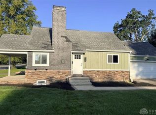 713 E Dorothy Ln, Dayton, OH 45419