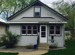 1948 Walnut St, Lauderdale, MN 55113