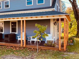 20 Cross St, Camden, ME 04843