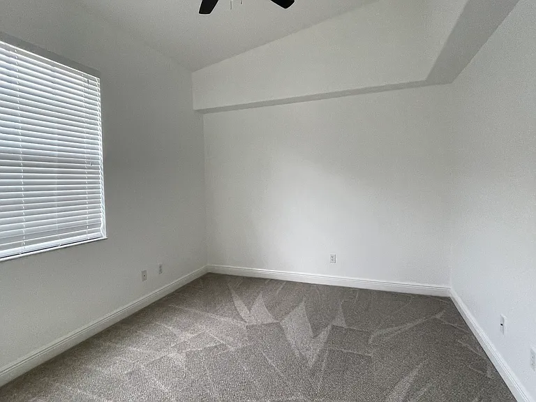 8620 Ibis Cove Cir — Photo 30