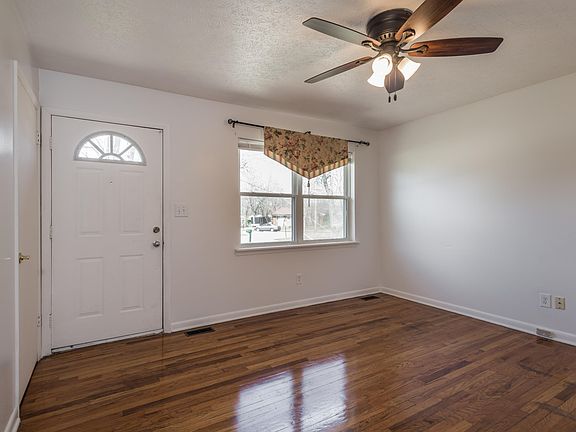 2nd image of 3603 Ember Cir