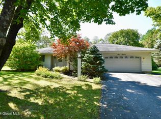 911 S Perry St, Johnstown, NY 12095