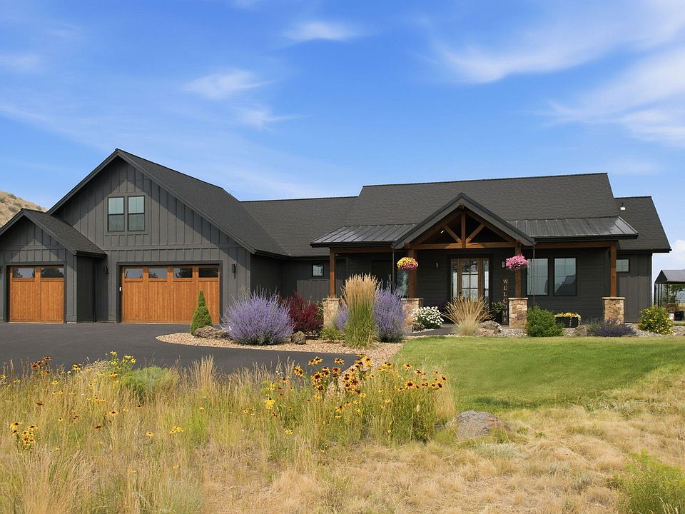1st image of 70041 Annies Dr