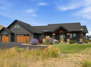 70041 Annies Dr, Sisters, OR 97759