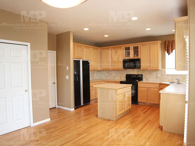 3826 Eclipse Ln — Photo 6