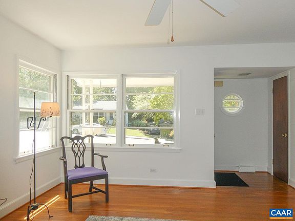 5th image of 1407 Baker St