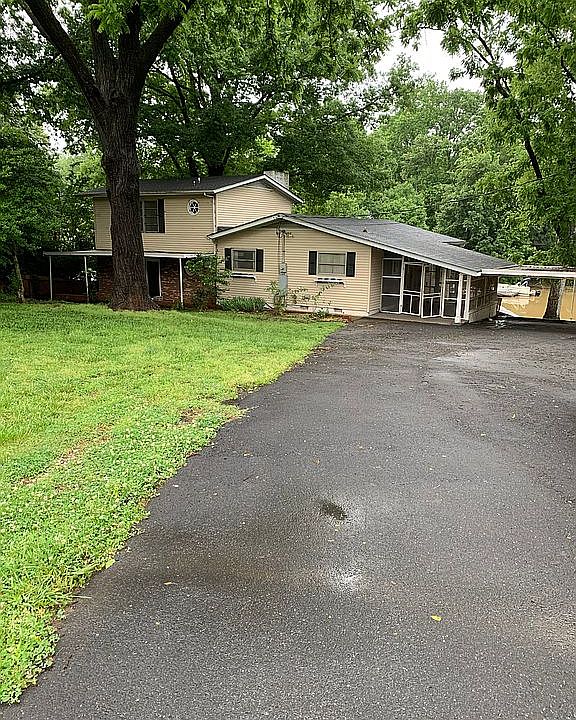 1st image of 311 Paradise Cir