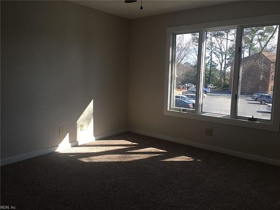 5th image of 4750 Race St