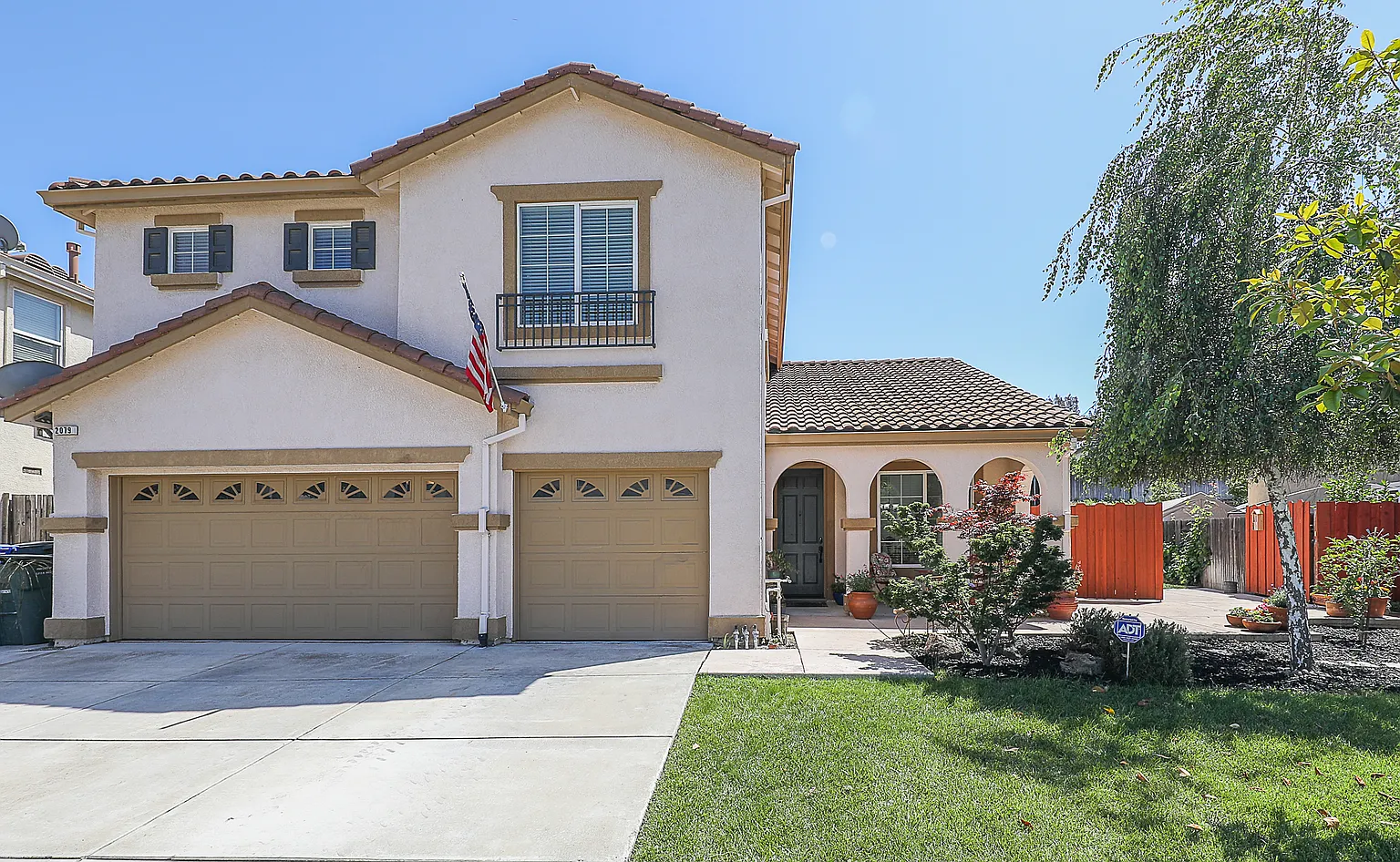 2079 Truman Ln photo 1