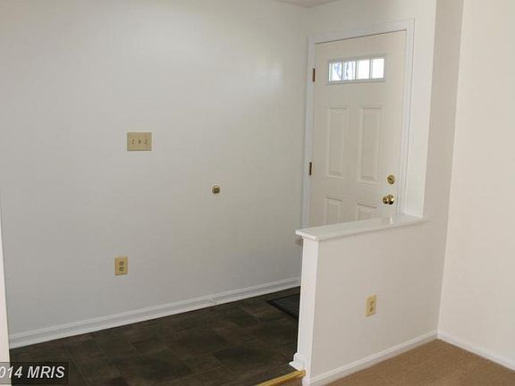 3rd image of 11251 Meade Ct