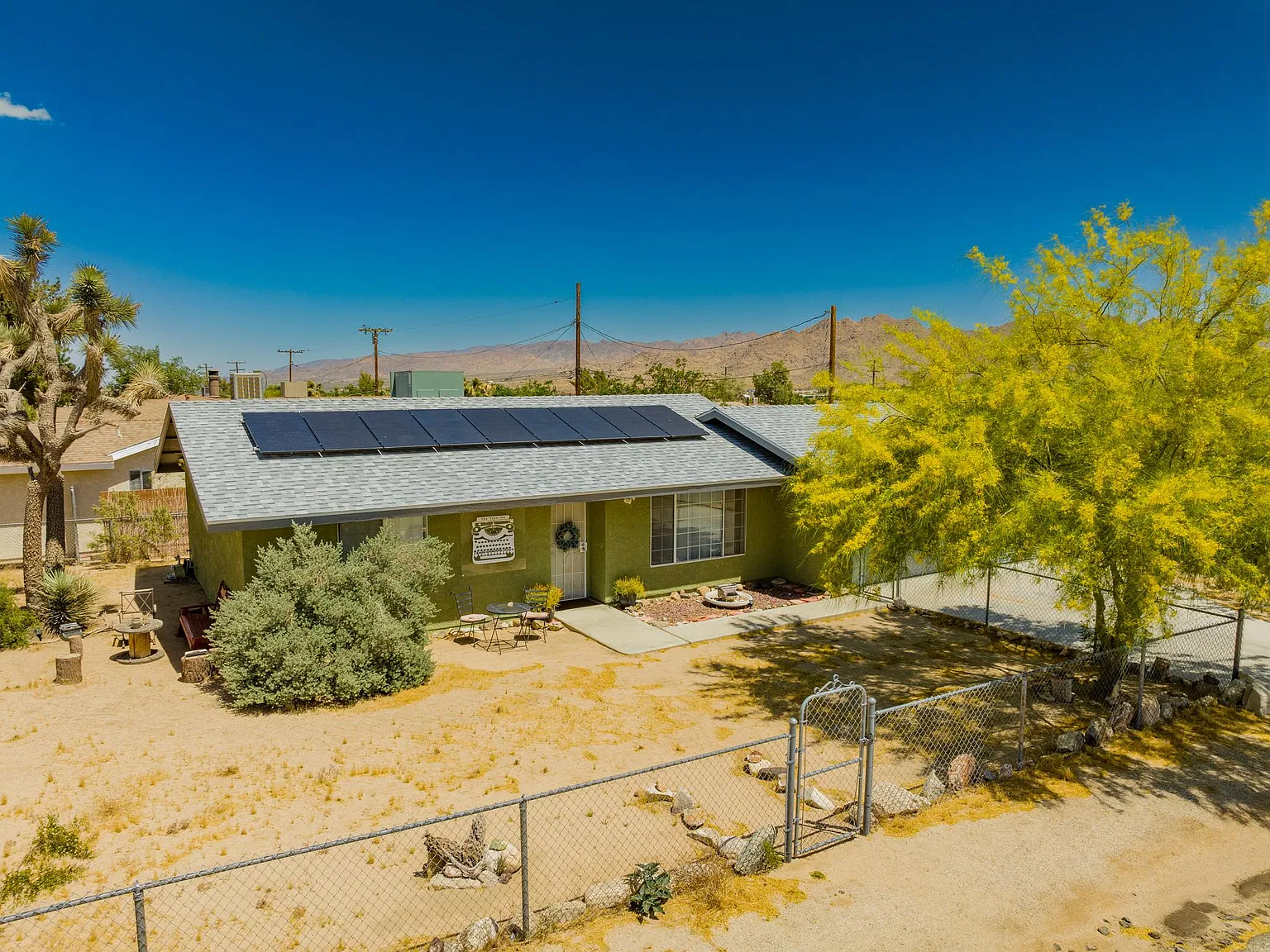5957 Sunset Rd — Photo 1