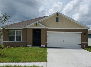 716 Squires Grove Dr, Winter Haven, FL 33880