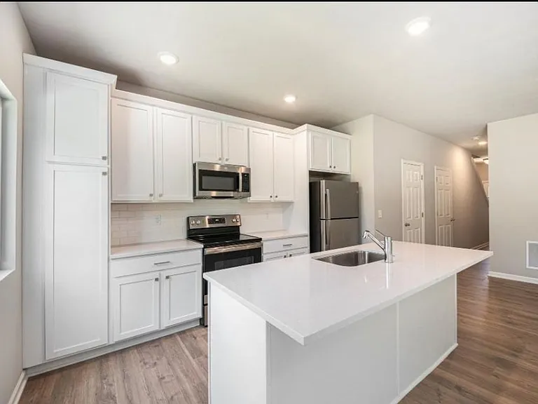 4633 Glen Haven Dr — Photo 27
