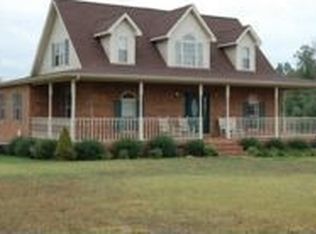 599 Carthage Rd, Red Boiling Springs, TN 37150