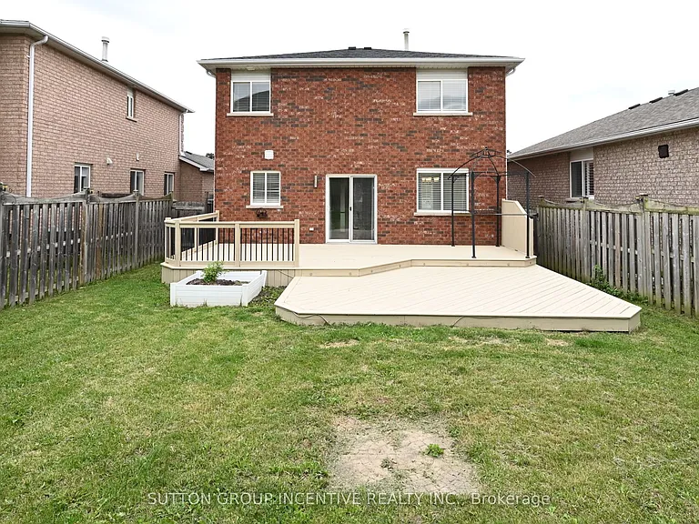 14 Brown Wood Dr — Photo 35