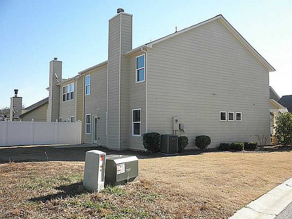 2nd image of 9 Greenfield Dr