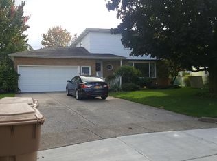 128 Sebring Dr, Depew, NY 14043