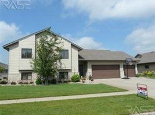 109 Deerview Ave, Tea, SD 57064