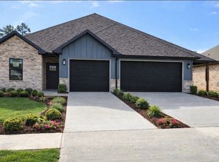 207 Central Park Ct #A, Athens, TX