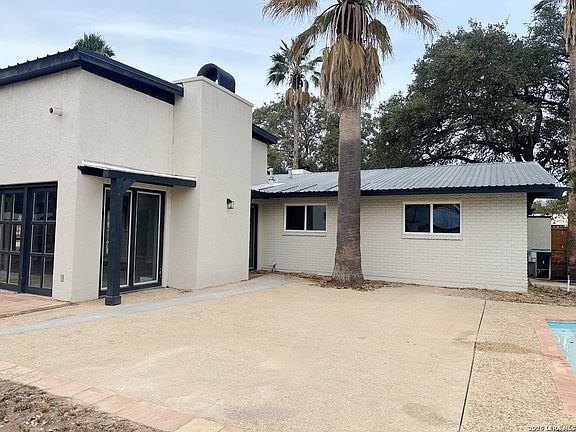 5th image of 1228 E San Marcos St