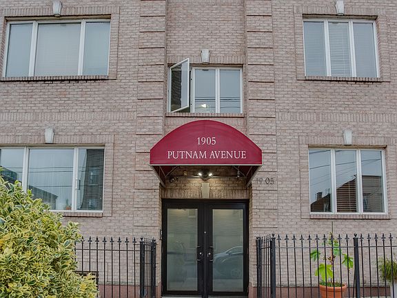2nd image of 1905 Putnam Ave APT 2L