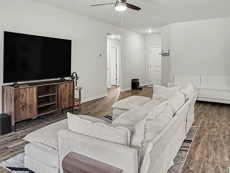 178 Canal Crossing Dr — Photo 6