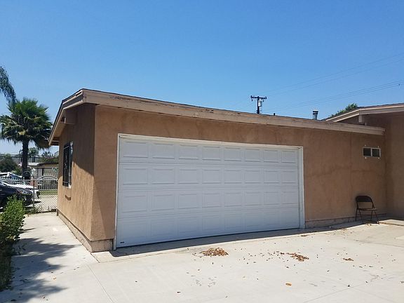 2nd image of 13933 Homeward St
