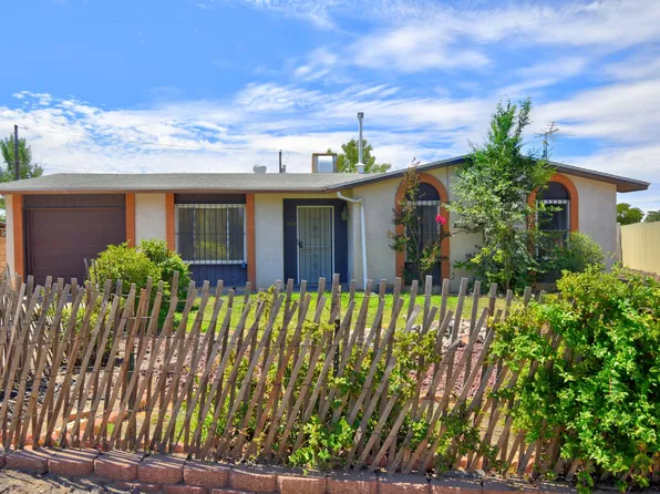 4637 Spring Valley Cir SW, Albuquerque, NM 87105