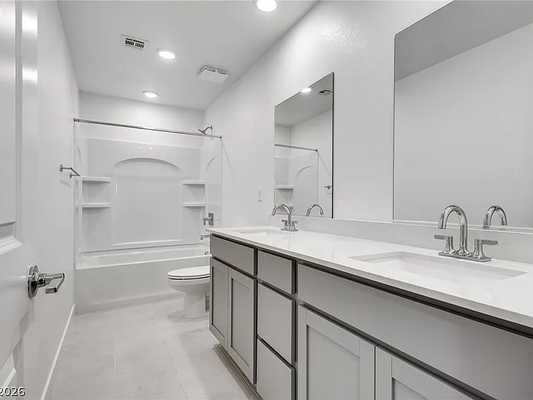 10728 Rhinehill Ave #0 — Photo 11