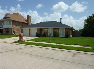 7421 W Renaissance Ct, New Orleans, LA 70128