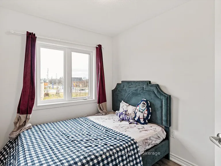 61 Soho St #25 — Photo 16
