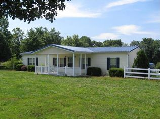 1108 Abiff Rd, Bon Aqua, TN 37025