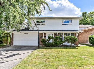 21 Whitehorn Cres, Toronto, ON M2J 3B1