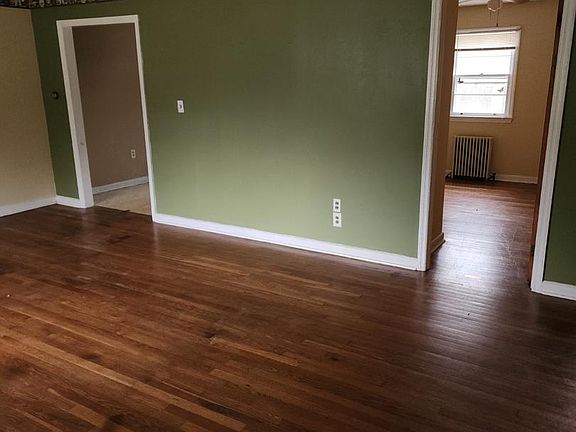 5th image of 34598 Pitts Ave